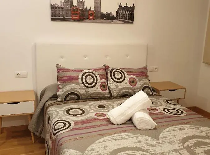 Slow House Саррия